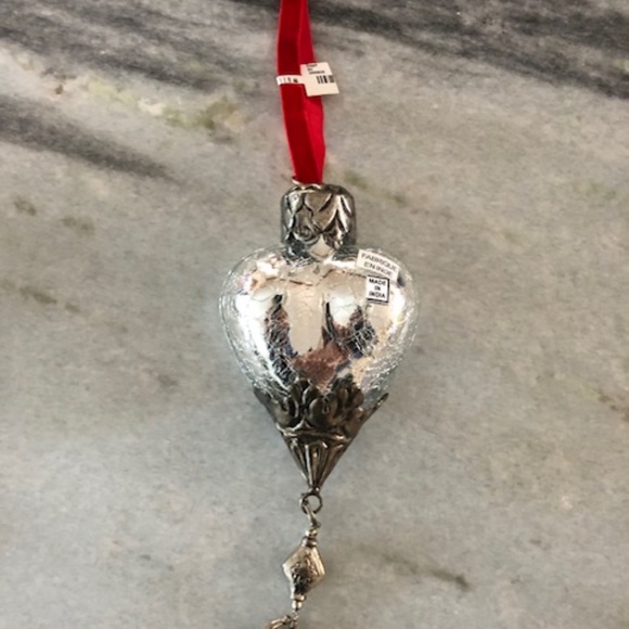 NWT Heart Shaped Christmas Ornaments with metal accents (Silver) - Picture 2 of 8